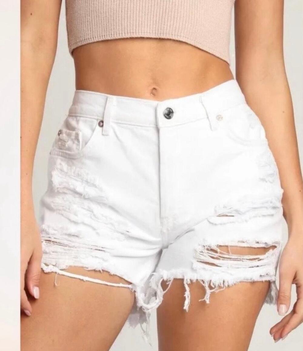 Free People We The Free Optic White Distressed Denim Shorts Size 27 NWT